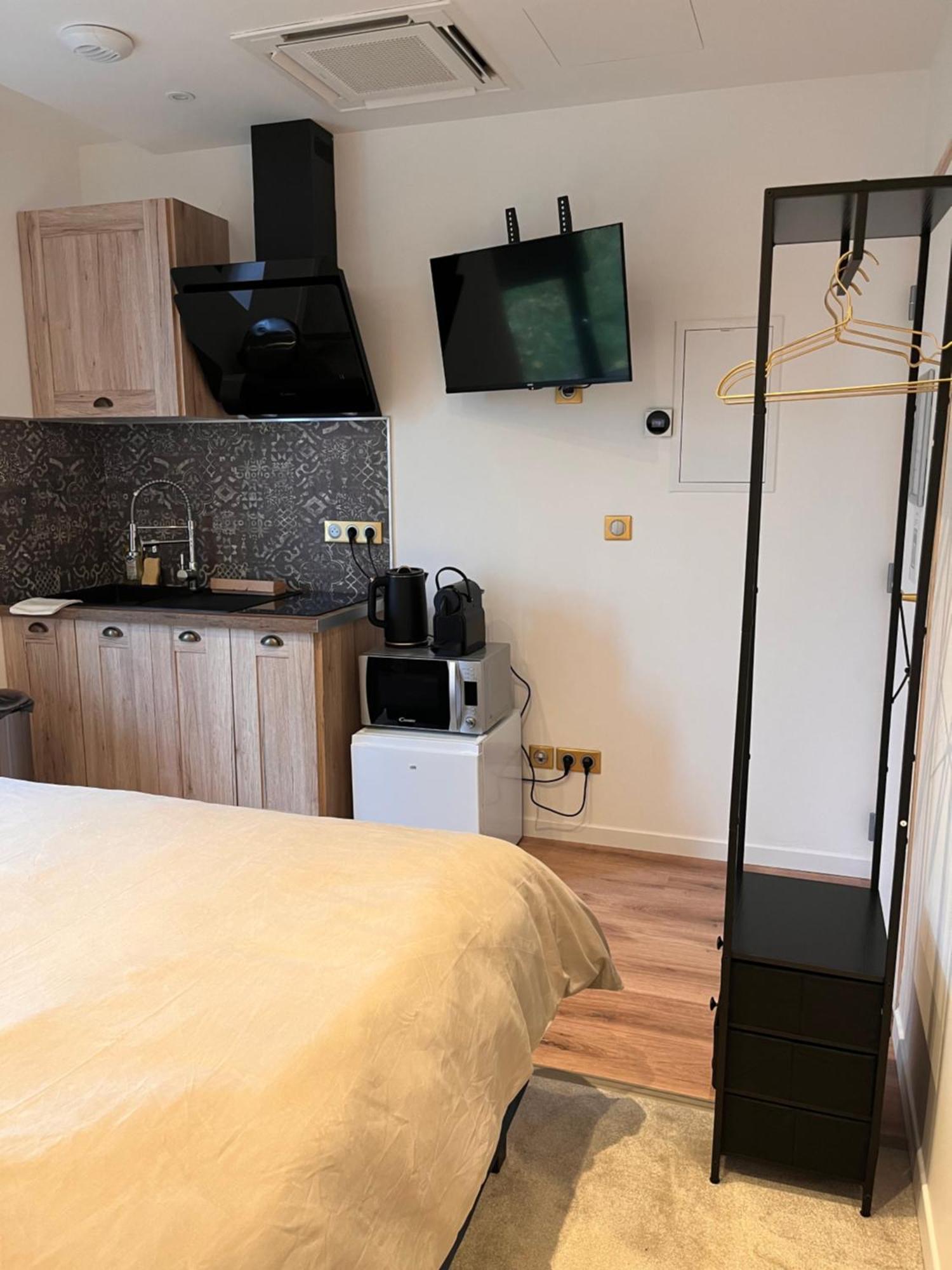 Hdg Hotel Gare De L'Isle Adam Appart'S Hotel Parmain Zewnętrze zdjęcie