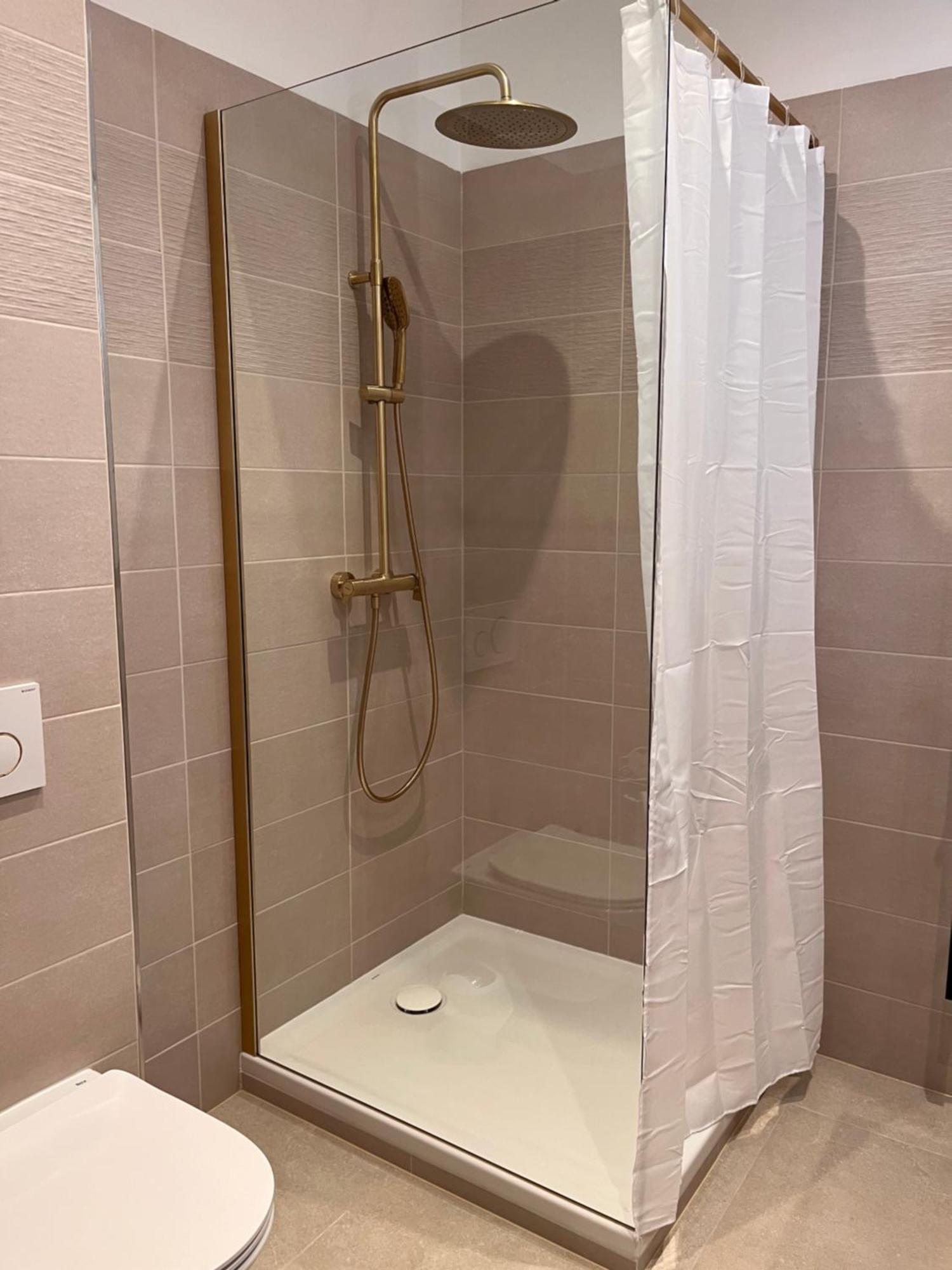 Hdg Hotel Gare De L'Isle Adam Appart'S Hotel Parmain Zewnętrze zdjęcie
